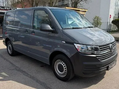 Begagnad VW Transporter 110 HK (80 kW) 2020 Grå Van