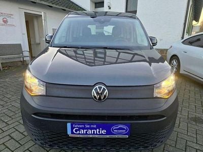 Gebraucht VW Caddy Basis 122 PS (89 kW) 2021 Grau Van / Kleinbus