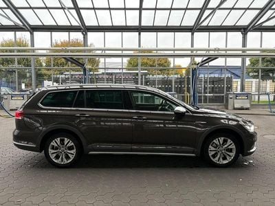 VW Passat Alltrack
