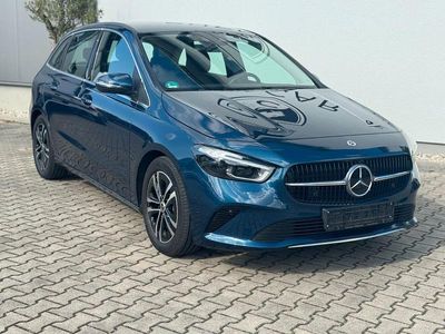 Mercedes B200