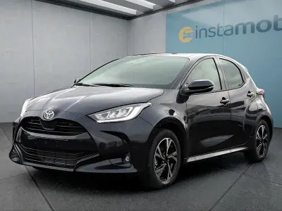 Neu Toyota Yaris 116 PS (85 kW) 2025 Schwarz Kleinwagen