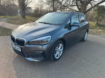 Gebraucht BMW 218 Active Tourer Advantage 150 PS (110 kW) 2019 Grau Van / Kleinbus