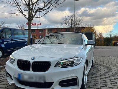 Weiß Gebraucht 2015 BMW M235 Cabrio | 24.500 € (Fairer Preis)