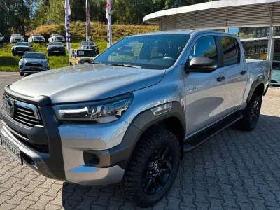 Neu Toyota HiLux 204 PS (150 kW) 2025 Silber Pickup