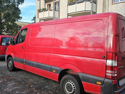 Rot Gebraucht 2015 Mercedes Sprinter Van | 19.750 €