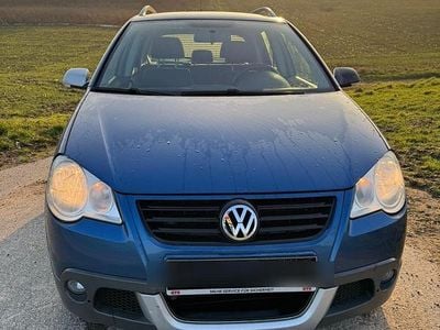 Blau Gebraucht 2006 VW Polo Cross Kleinwagen | 3.700 €