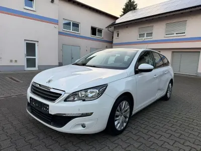 Gebraucht Peugeot 308 SW Allure 116 PS (85 kW) 2014 Weiß Kombi