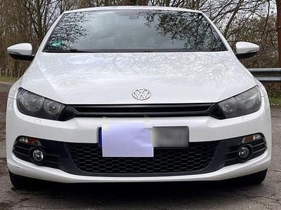 Usata VW Scirocco 140 CV (102 kW) 2012 Bianco Coupé