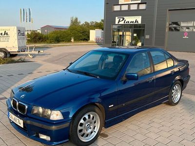 gebraucht BMW 323 E36 i M-Paket ab Werk