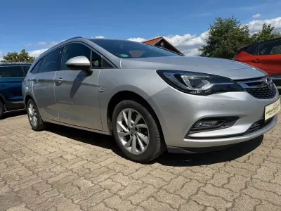 Gebraucht Opel Astra Innovation 160 PS (117 kW) 2017 Kombi