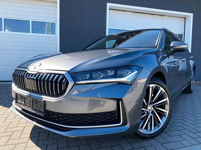 Gebraucht Skoda Superb Suite 193 PS (141 kW) 2024 Grau Kombi