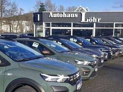 Neu Dacia Sandero Extreme 91 PS (66 kW) 2025 Dolomit grau SUV