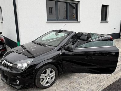 Gebraucht Opel Astra Cabriolet 150 PS (110 kW) 2006 Schwarz Cabrio