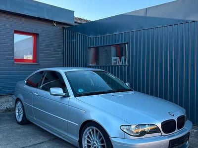 Gebraucht BMW 325 192 PS (141 kW) 2003 Silber Coupé