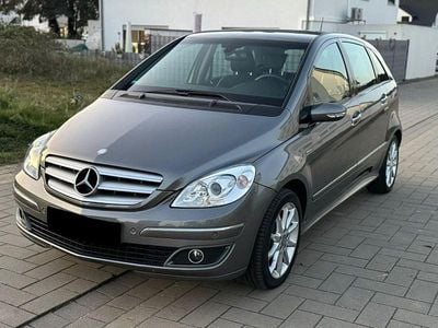 Gebraucht Mercedes B170 Edition 116 PS (85 kW) 2008 Grau Van / Kleinbus