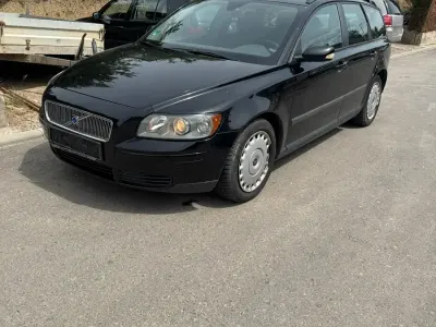Gebraucht Volvo V50 136 PS (100 kW) 2004 Schwarz Kombi