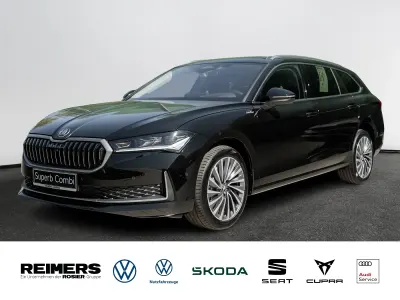 Nowe Skoda Superb LAURIN & KLEMENT 193 KM (141 kW) 2026 Czarny Kombi