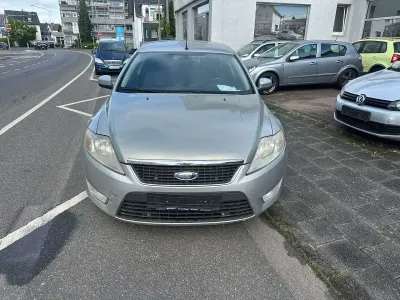 Gebraucht Ford Mondeo Ambiente 140 PS (102 kW) 2008 Silber Kombi