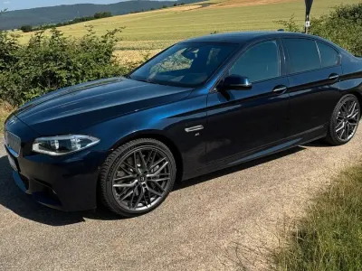 Gebraucht BMW 550 M Sport 449 PS (330 kW) 2014 Blau Limousine