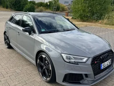 Gebraucht Audi RS3 Sport 400 PS (294 kW) 2020 Grau Limousine