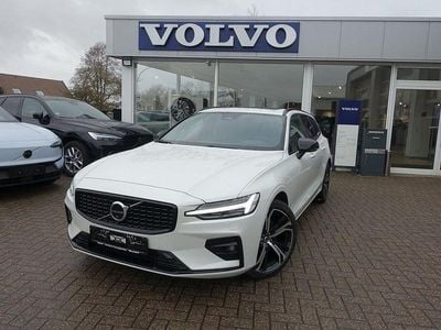 Gebraucht Volvo V60 Plus 197 PS (144 kW) 2025 Weiß Kombi
