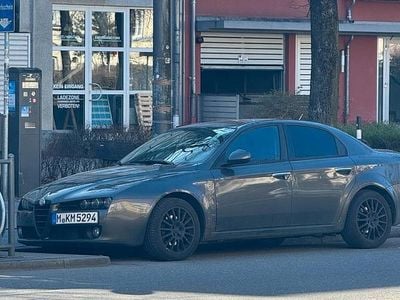 Alfa Romeo 159