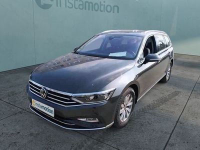 Usata VW Passat Pro 150 CV (110 kW) 2022 Grigio Station wagon