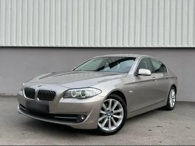 Gebraucht BMW 523 204 PS (150 kW) 2011 Andere farben Limousine