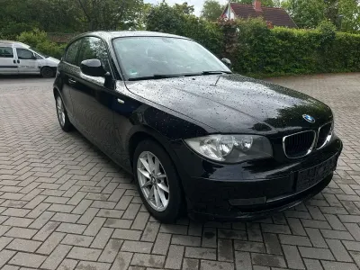 Gebraucht BMW 116 122 PS (89 kW) 2010 Schwarz ii Kleinwagen