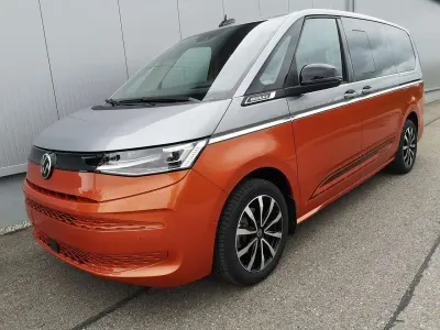 Neu VW Multivan Edition 150 PS (110 kW) 2026 Deepblack perleffekt / fortanarot met. Van / Kleinbus