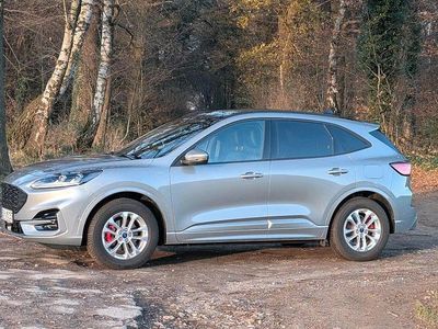 Silber Gebraucht 2022 Ford Kuga ST-Line X SUV | 28.990 € (Fairer Preis)