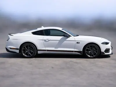 Begagnad Ford Mustang Mach 1 460 HK (338 kW) 2022 Vit