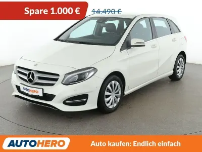 Używany Mercedes B200 Urban 136 KM (100 kW) 2016 Biały Minivan