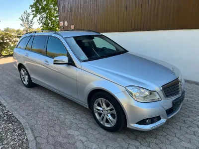 Gebraucht Mercedes C200 Elegance 136 PS (100 kW) 2012 Silber Kombi