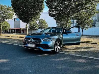Gebraucht Mercedes C200 224 PS (164 kW) 2022 Grau Kombi