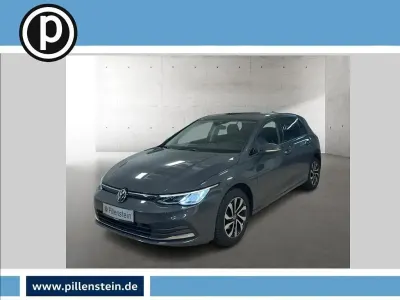 Gebraucht VW Golf VIII Life 150 PS (110 kW) 2022 Grau Limousine