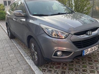 Gebraucht Hyundai ix35 Trend 208 PS (152 kW) 2014 Schwarz SUV