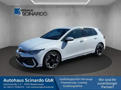 Gebraucht VW Golf VIII R-line 150 PS (110 kW) 2025 Weiß Limousine