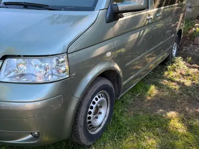 Używany VW T5 174 KM (127 kW) 2005 Zielony Van