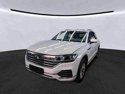 Pure white Gebraucht 2022 VW Touareg Elegance SUV | 54.950 € (Fairer Preis)