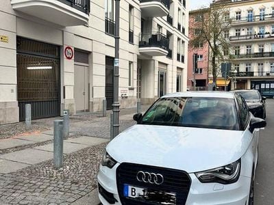 Second-hand Audi A1 Sport 86 CP (63 kW) 2013 Alb Hatchback