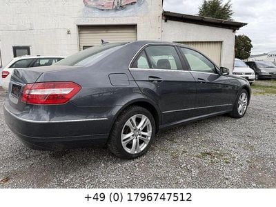 Gebraucht Mercedes E250 204 PS (150 kW) 2009 Grau Limousine