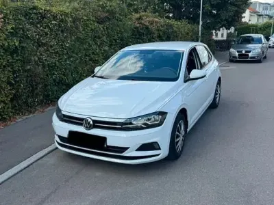 Gebraucht VW Polo Comfortline 65 PS (47 kW) 2019 Weiß Kleinwagen