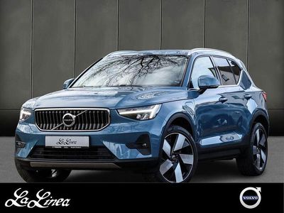 Blau Gebraucht 2022 Volvo XC40 Plus SUV | 33.450 € (Teuer)