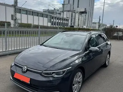 Gebraucht VW Golf VII Style 150 PS (110 kW) 2021 Grau Kleinwagen