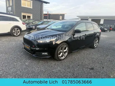 Gebraucht Ford Focus ST 250 PS (183 kW) 2018 Schwarz Kombi