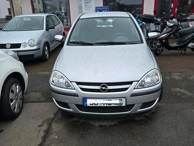 Silber Gebraucht 2004 Opel Corsa Kleinwagen | 1.400 € (Guter Preis)