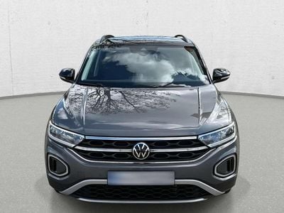 Second-hand VW T-Roc Style 150 CP (110 kW) 2024 Gri SUV