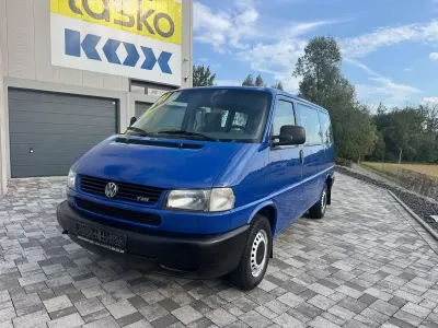 Gebraucht VW Caravelle 102 PS (75 kW) 1998 Blau Van