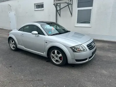 Gebraucht Audi TT Basis 180 PS (132 kW) 1999 Silber Coupé